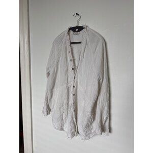 Free People Daydreamer White Textured Button-Down Top, lightly worn